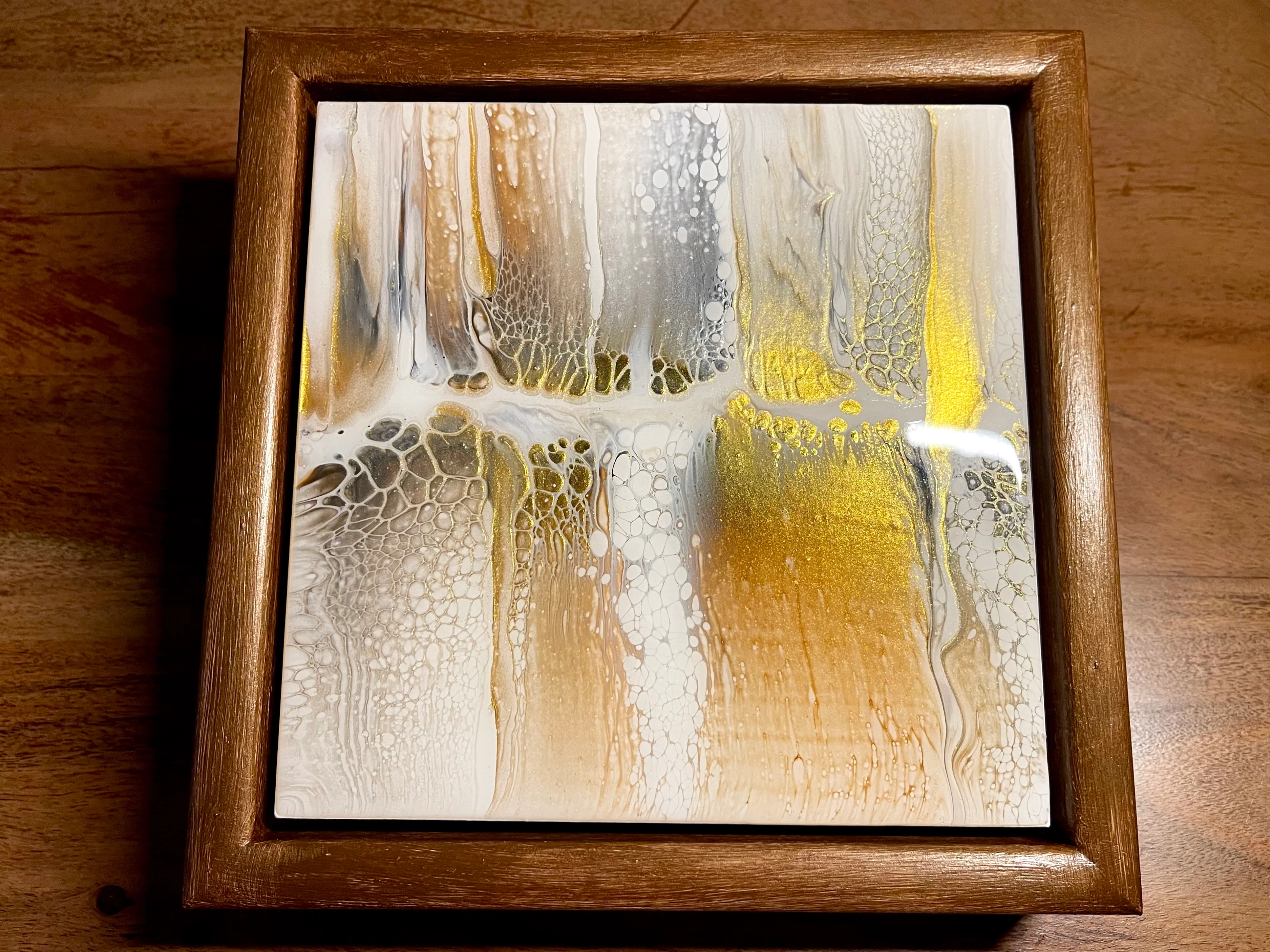 “Reflective beauty” 20x20cm - Image 2