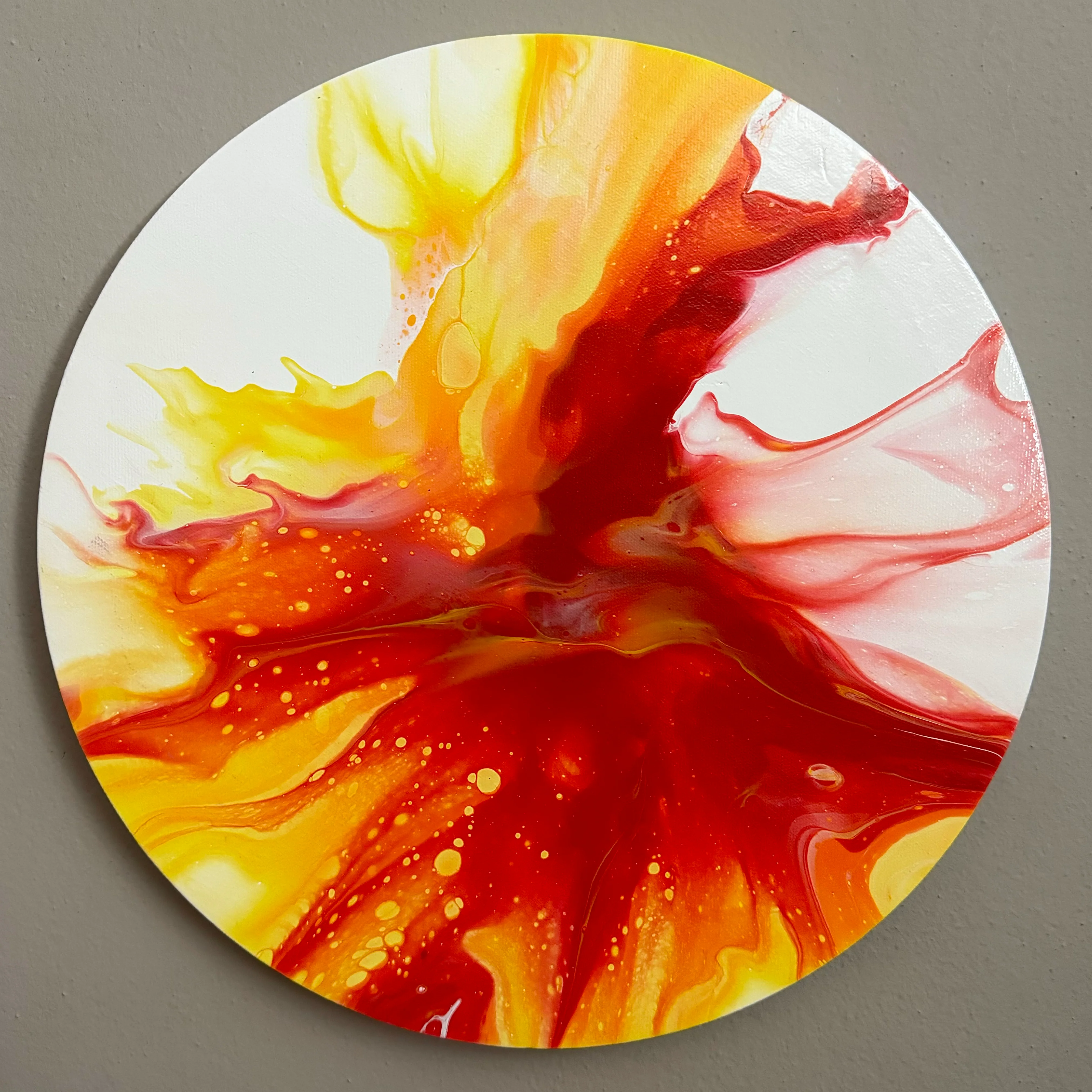 „Dancing flames“ 40cm diagonal
