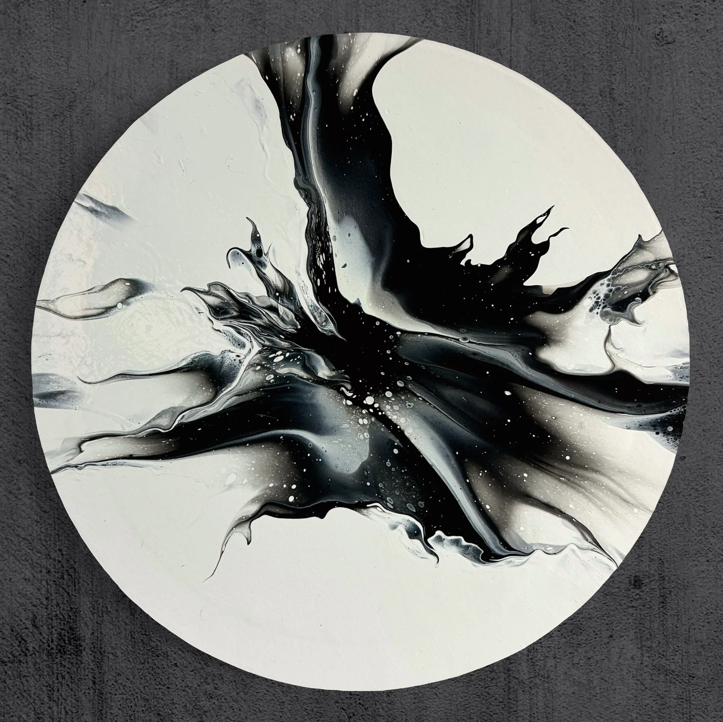 „Dancers“ 40cm round - Image 3
