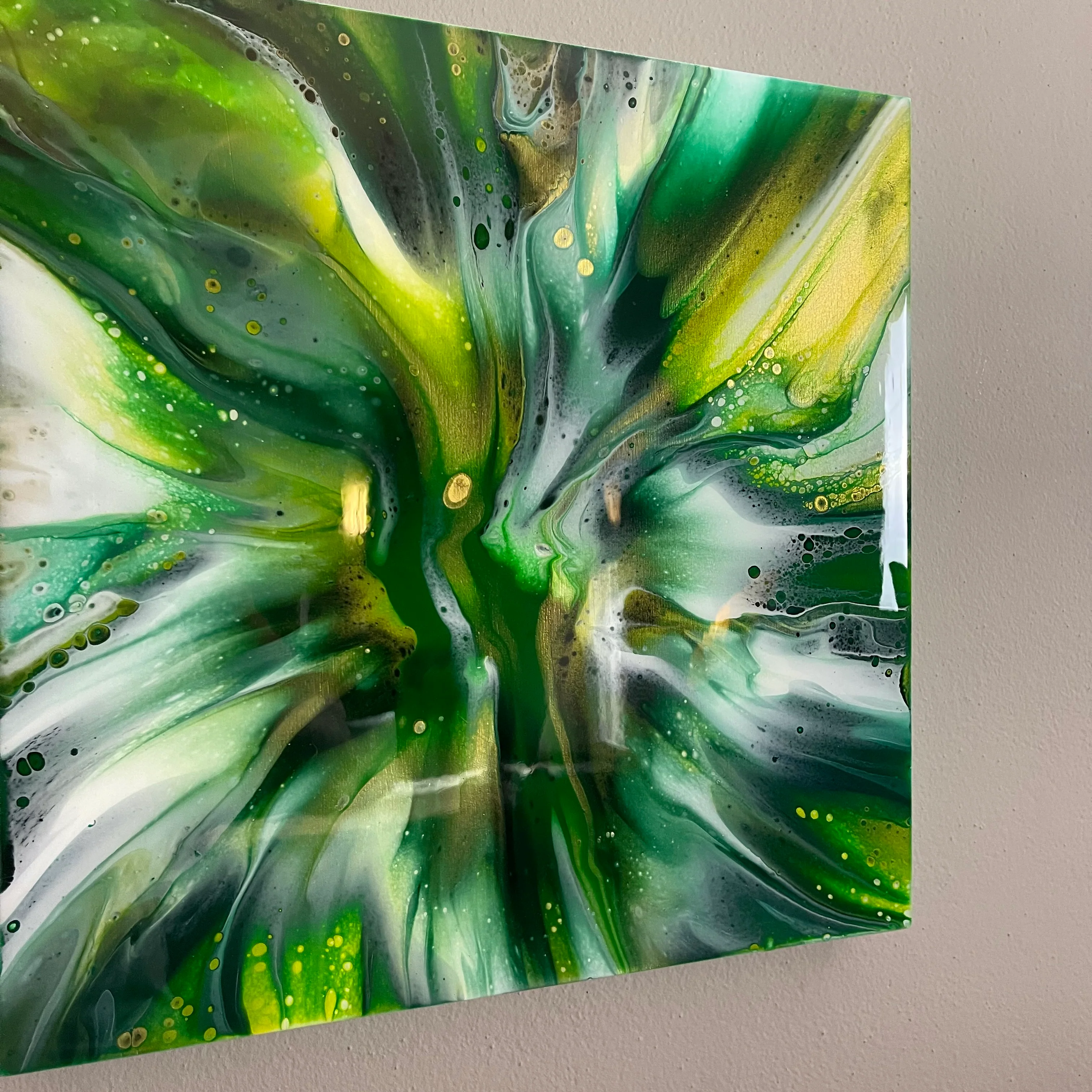 “Emerald” 40x40cm - Image 3