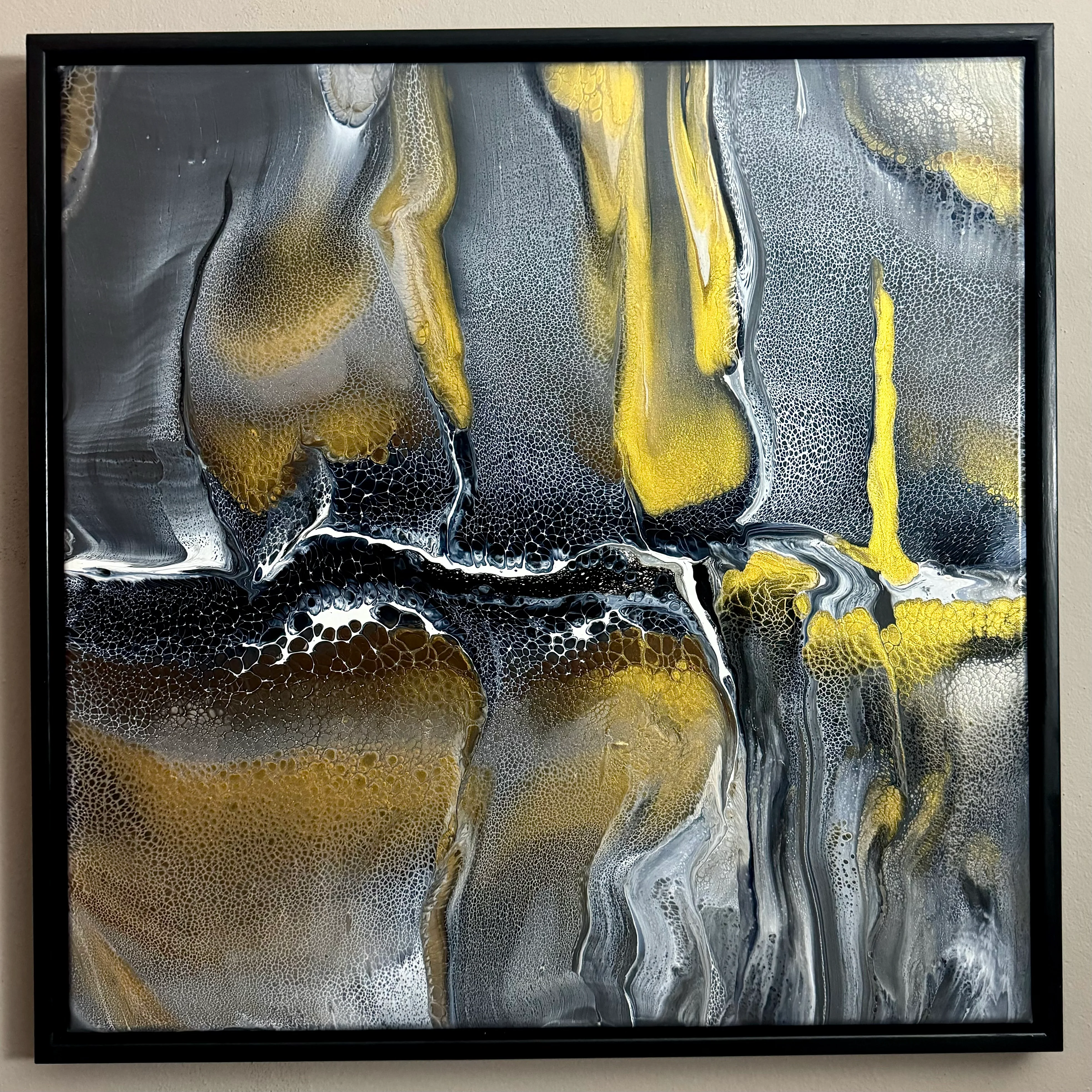 “Shadowing” 70x70cm framed - Image 4