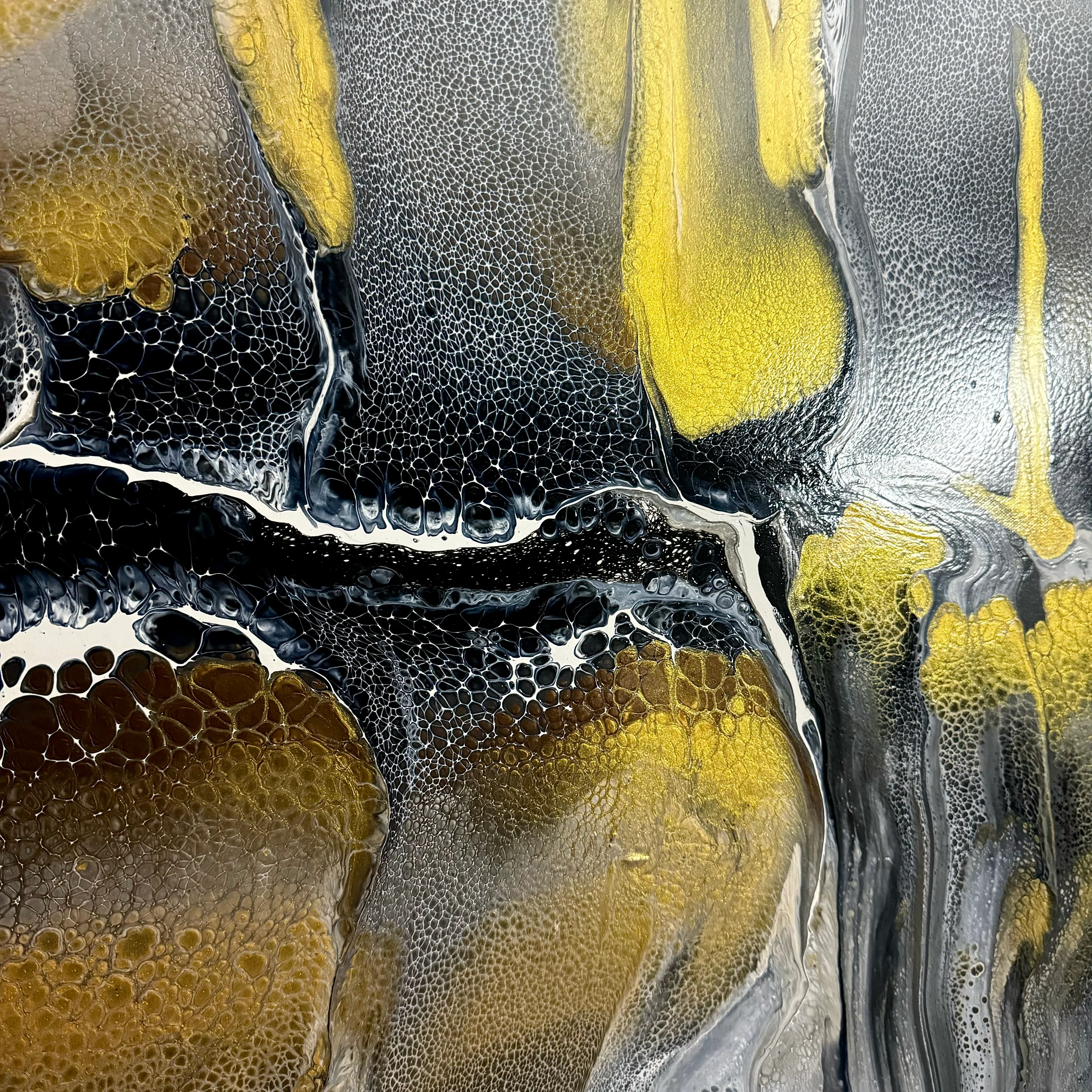 “Shadowing” 70x70cm framed - Image 6