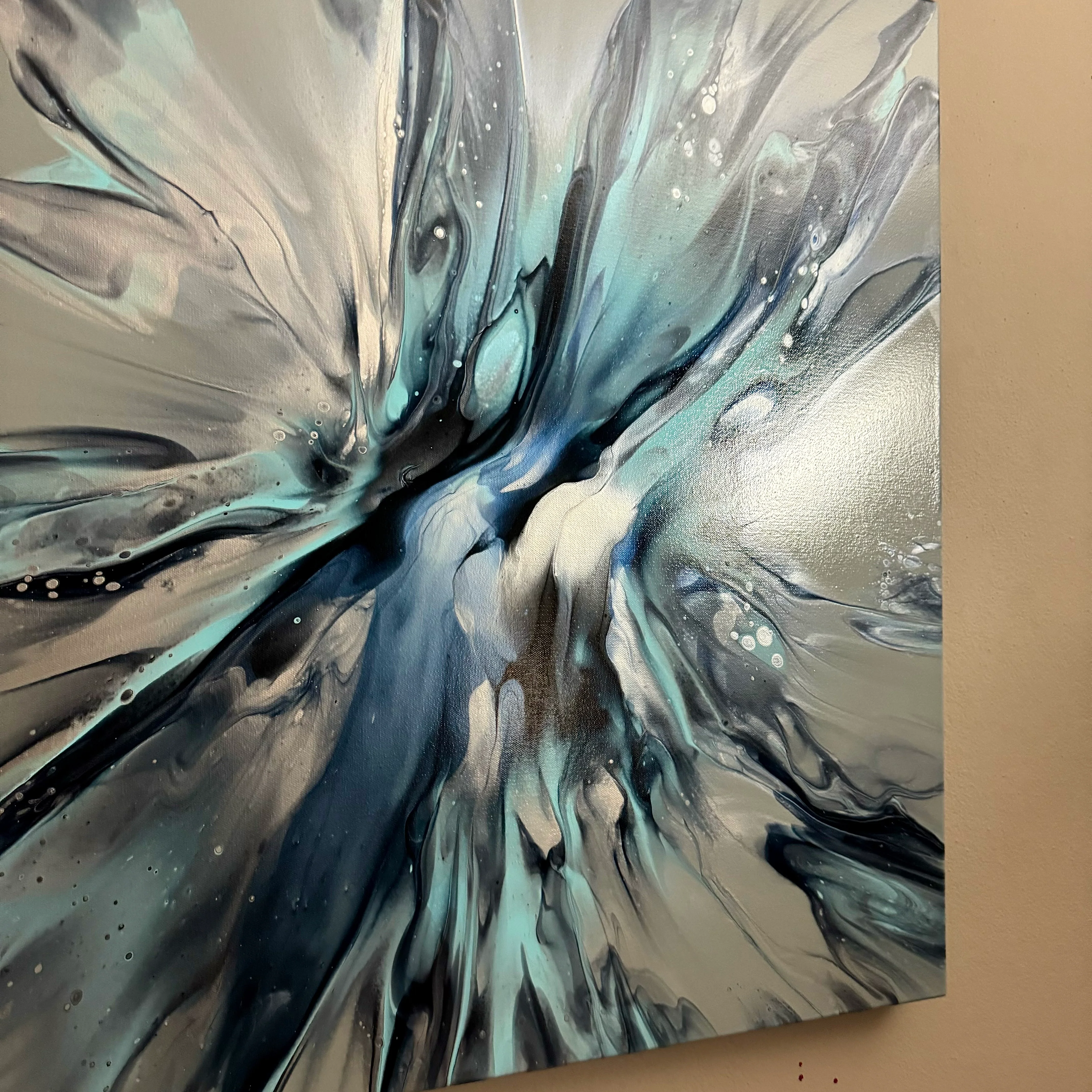 “Polar Serenity” 80x80cm - Image 3